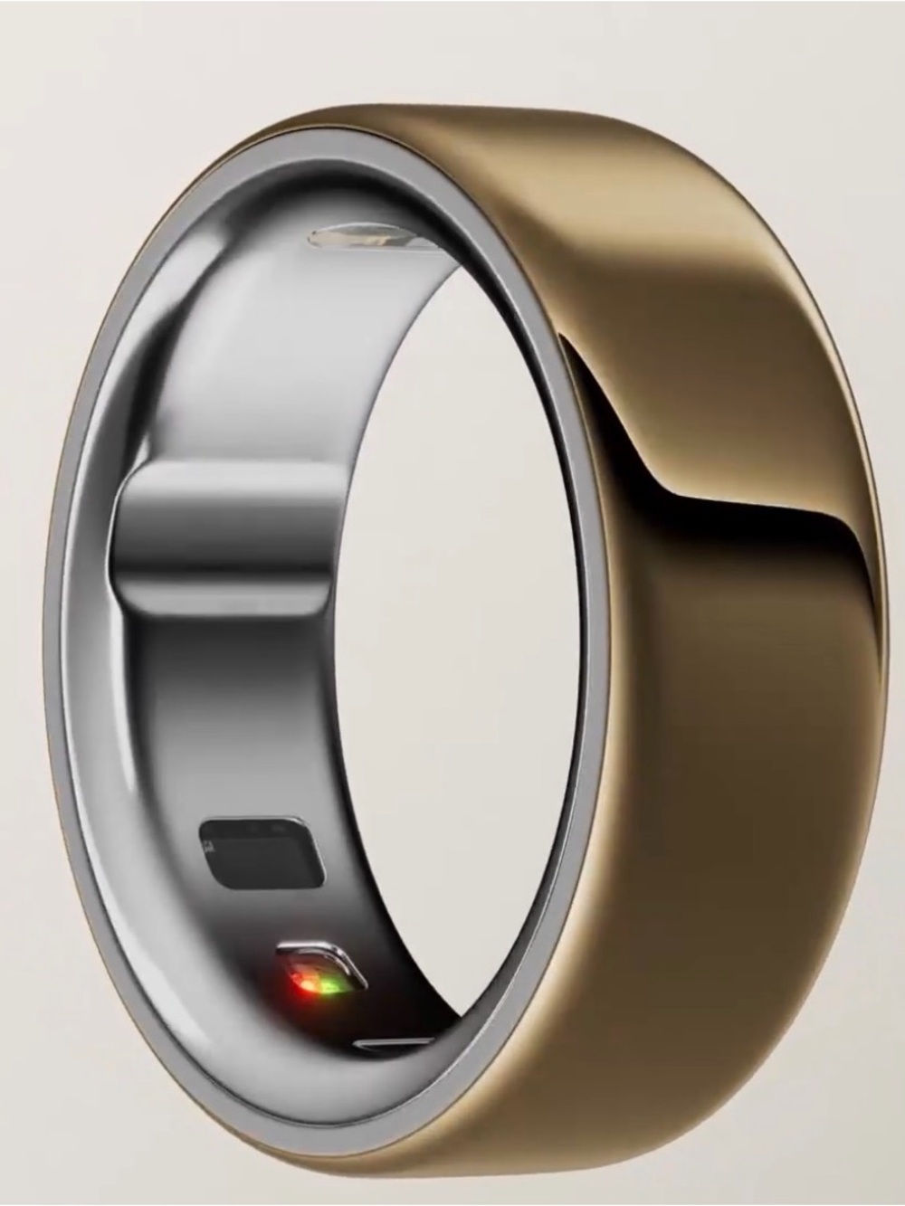 Oura Ring 4 in Gold